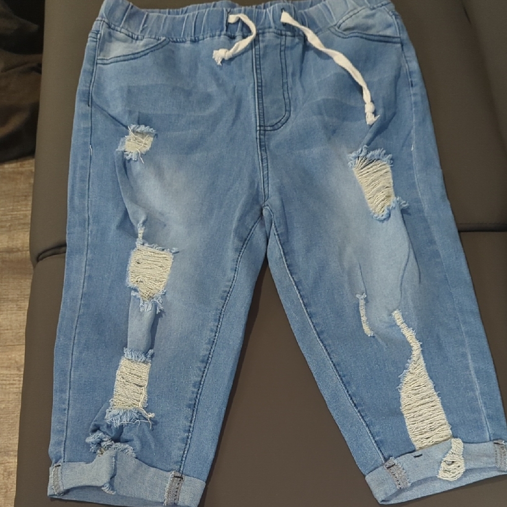 Source Unknown Distressed Blue Capris with White Drawstring